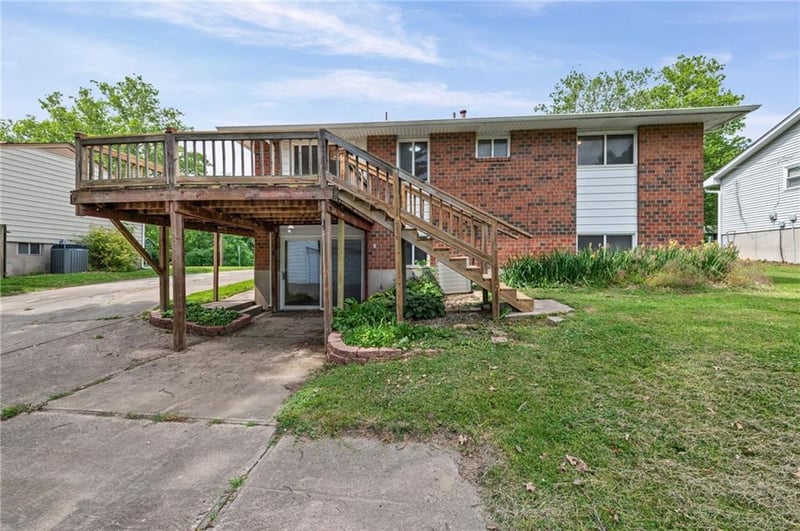 2903 56th Ter, Gladstone, MO 64119