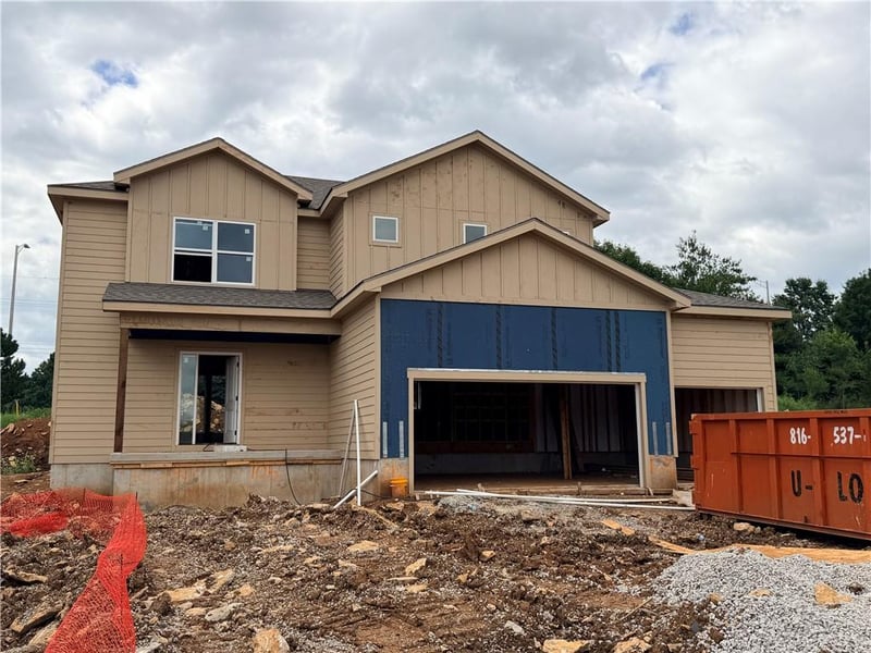 12232 Emerald St, Olathe, KS 66061