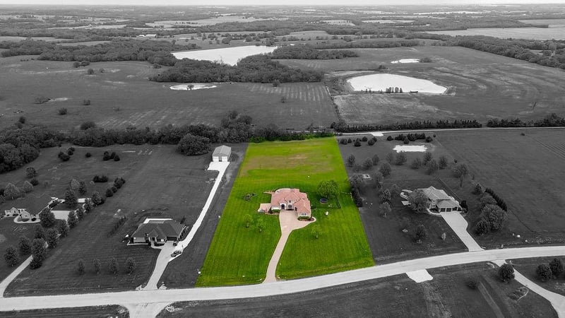 18750 248th St, Paola, KS 66071