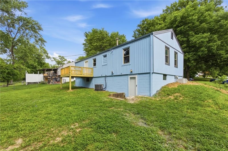6224 Longwood Ave, Kansas City, KS 66104