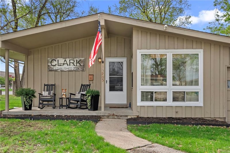11905 91st Ter, Lenexa, KS 66215