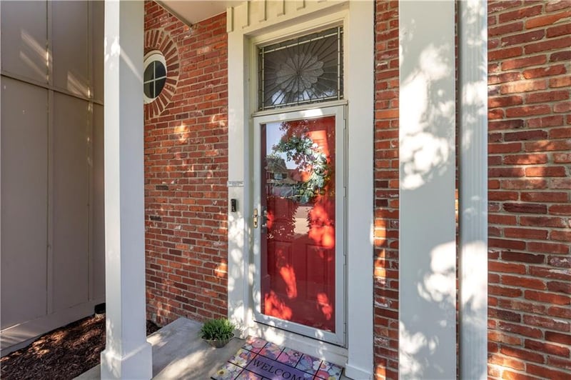 11539 Reeder St, Overland Park, KS 66210