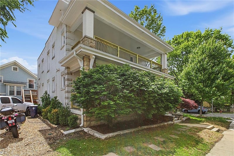 901 39th St, Kansas City, MO 64109
