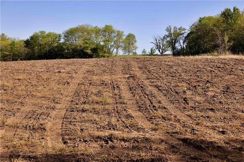 State Highway Dd Hw, Pattonsburg, MO 64670