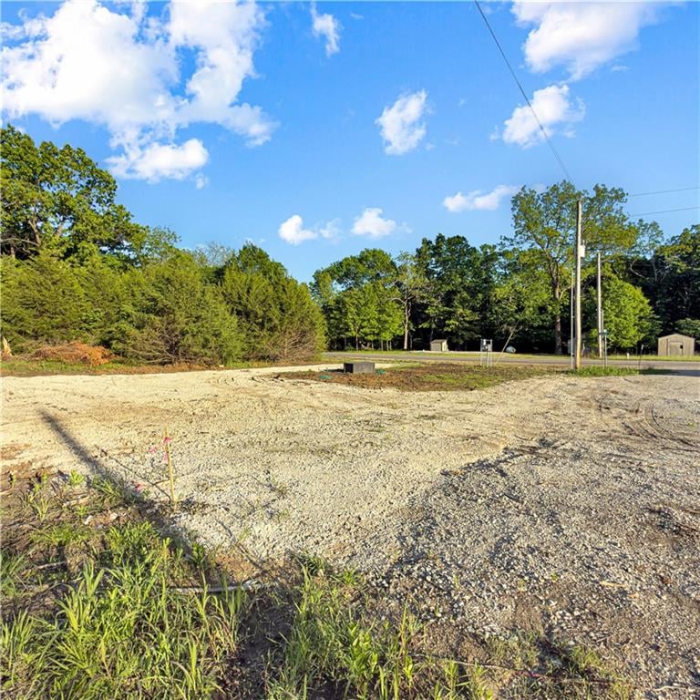 109 Holiday Dr, Linn Valley, KS 66040