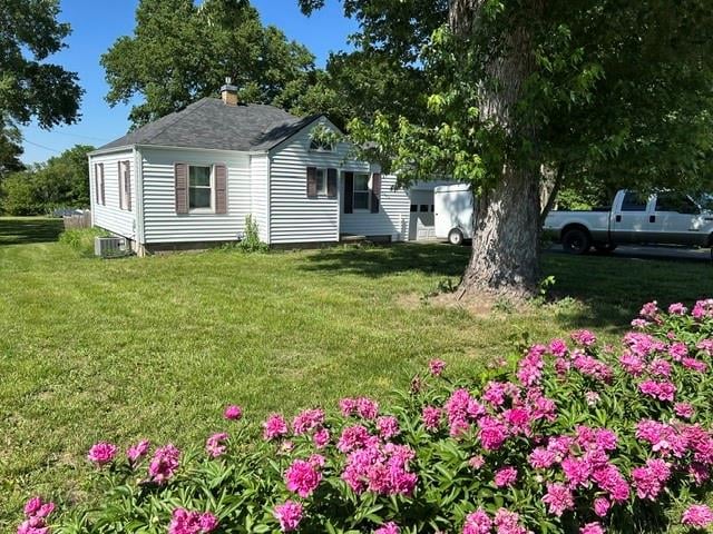3434 2nd St, Topeka, KS 66607
