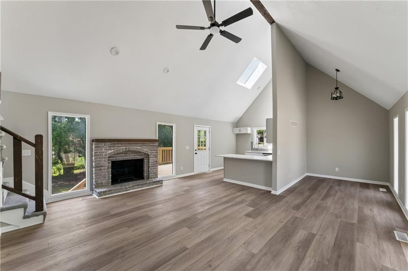 413 Brittany Dr, Olathe, KS 66061