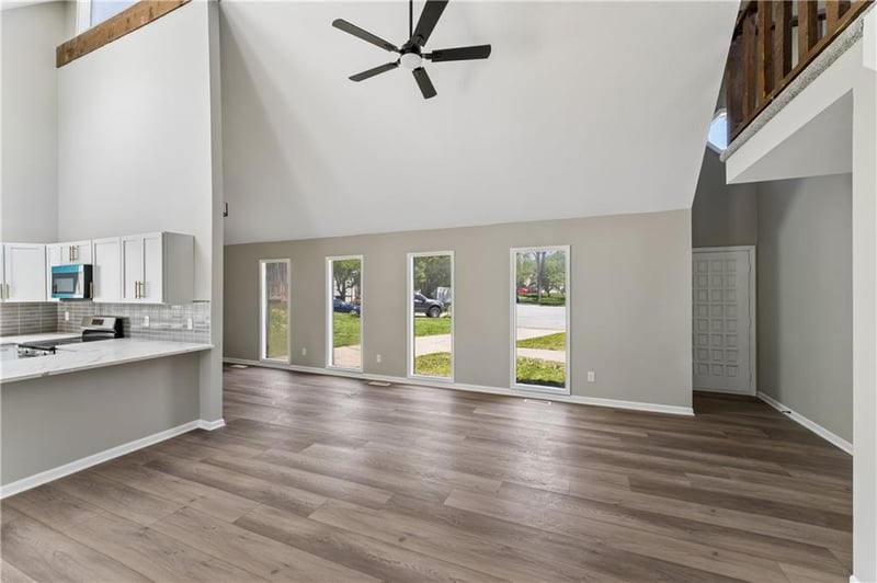 413 Brittany Dr, Olathe, KS 66061