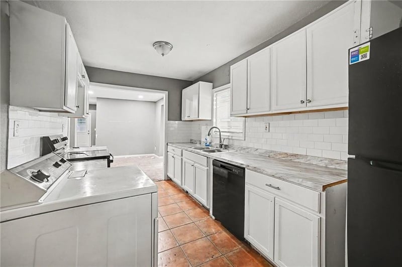 5942 Wabash Ave, Kansas City, MO 64130