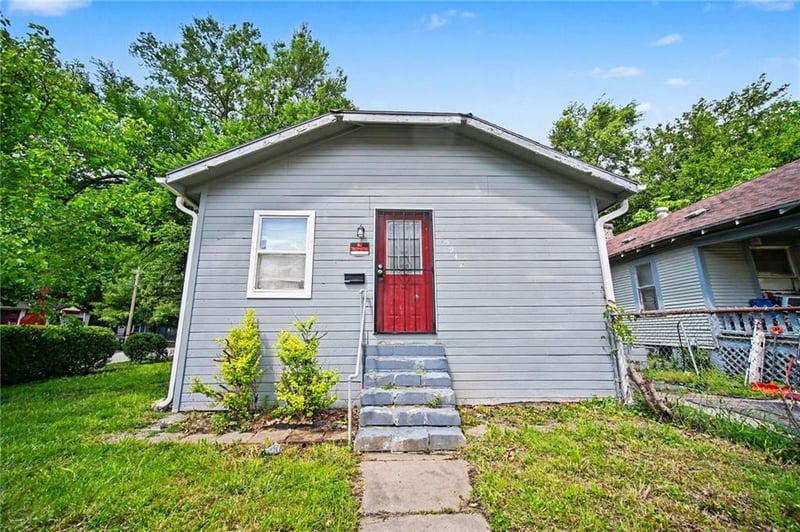 5942 Wabash Ave, Kansas City, MO 64130