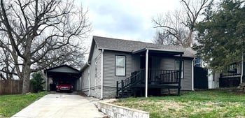 1831 E 81st St, Kansas City, MO 64132