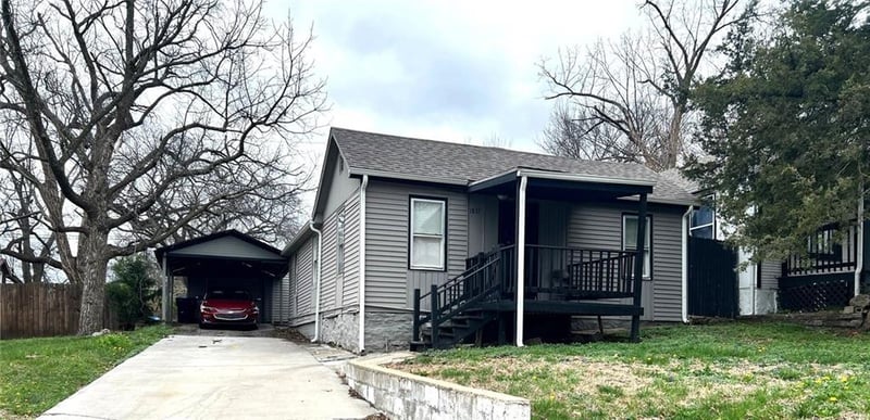 1831 81st St, Kansas City, MO 64132