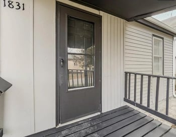 1831 E 81st St, Kansas City, MO 64132