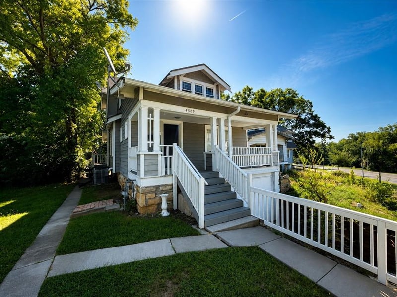 4509 Benton Blvd, Kansas City, MO 64126