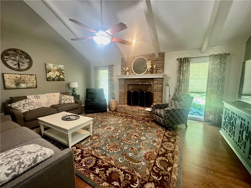 5722 Noland Rd, Shawnee, KS 66216