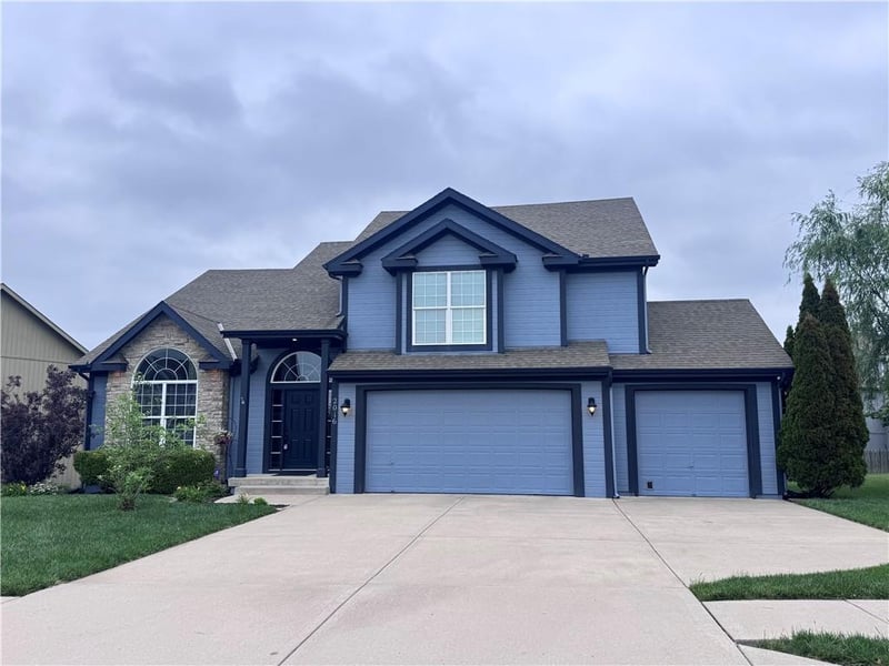 2016 91st St, Kansas City, MO 64155