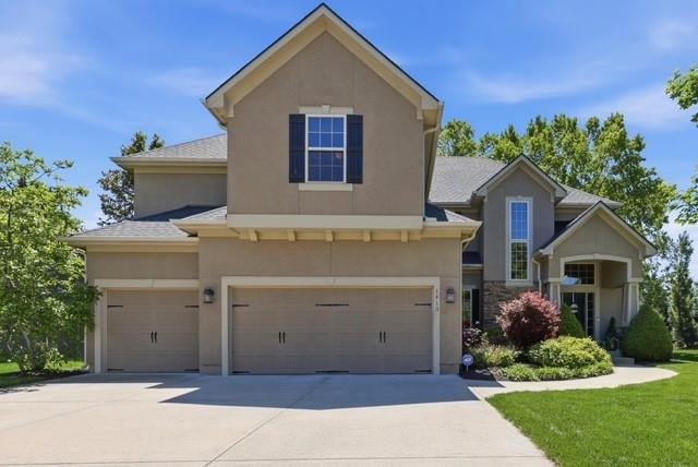 1413 Kenwood Cir, Lee's Summit, MO 64064