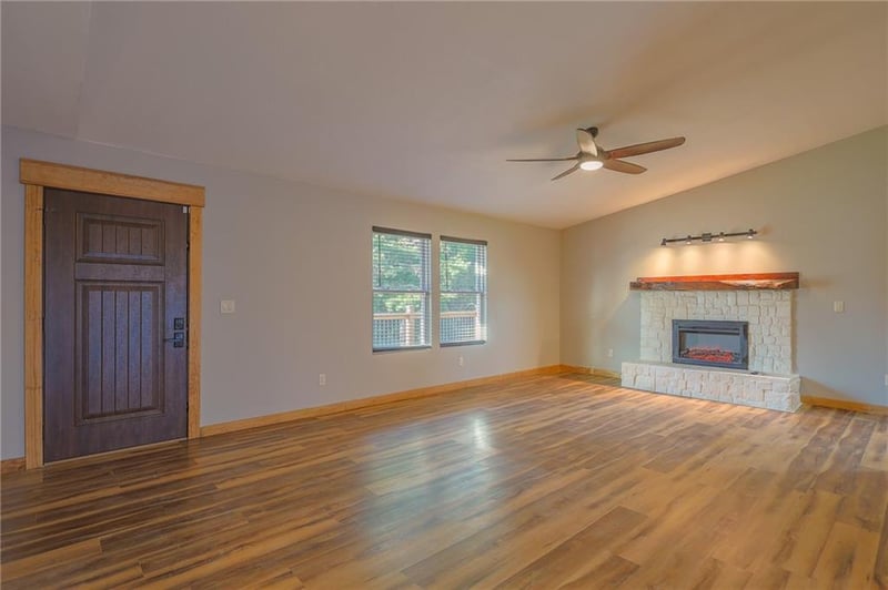 600 S Hickory St, Bates City, MO 64011