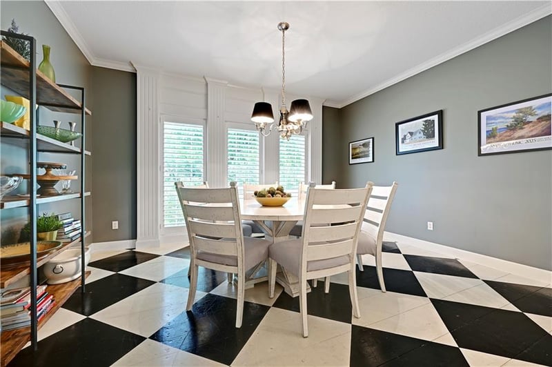 14111 Cody St, Overland Park, KS 66221