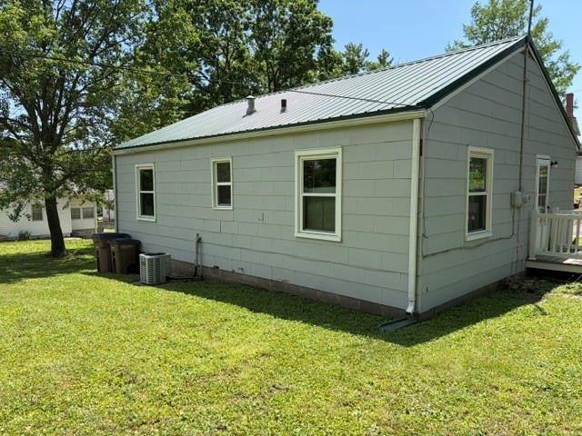 723 S St, Atchison, KS 66002