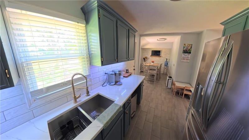 3718 Gibbs Rd, Kansas City, KS 66106