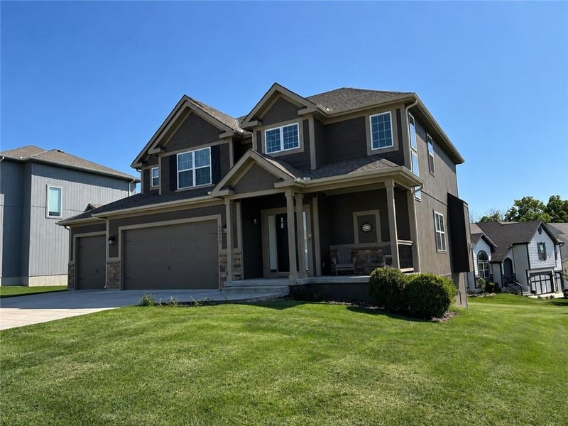10000 Richmond Ave, Kansas City, MO 64157