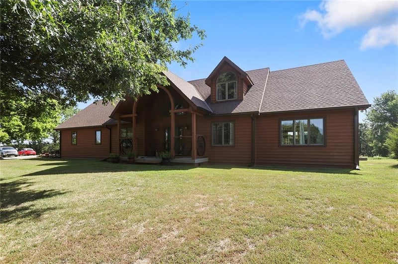 16413 Nation Rd, Kearney, MO 64060