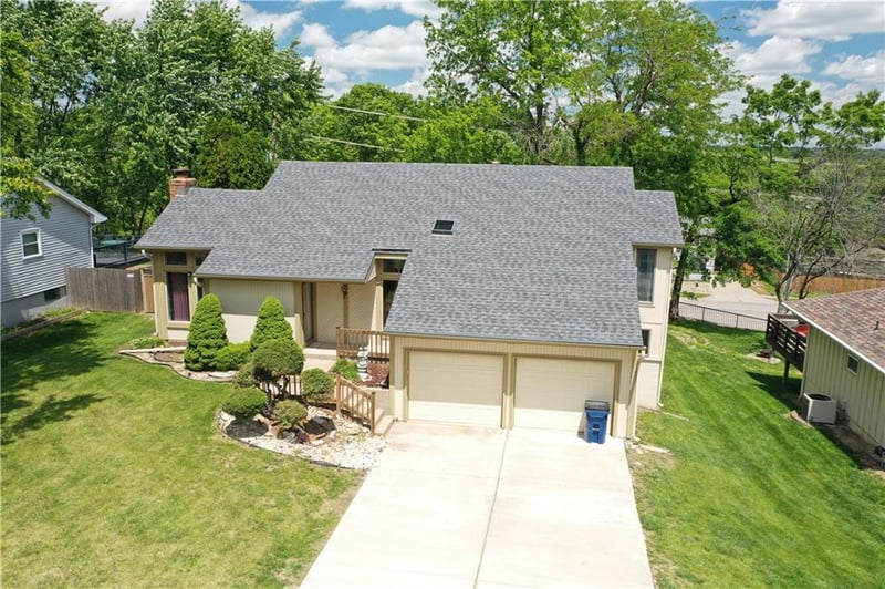 3300 71st Ter, Kansas City, MO 64119