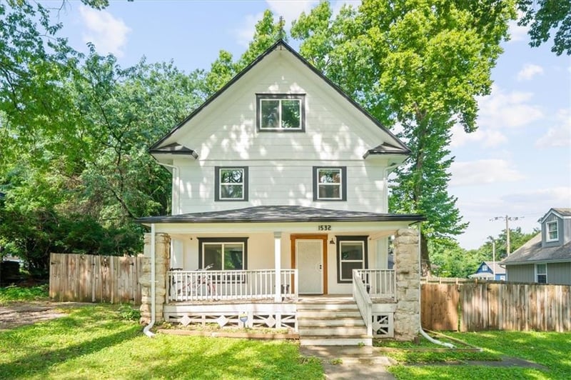 1532 32nd St, Kansas City, KS 66102