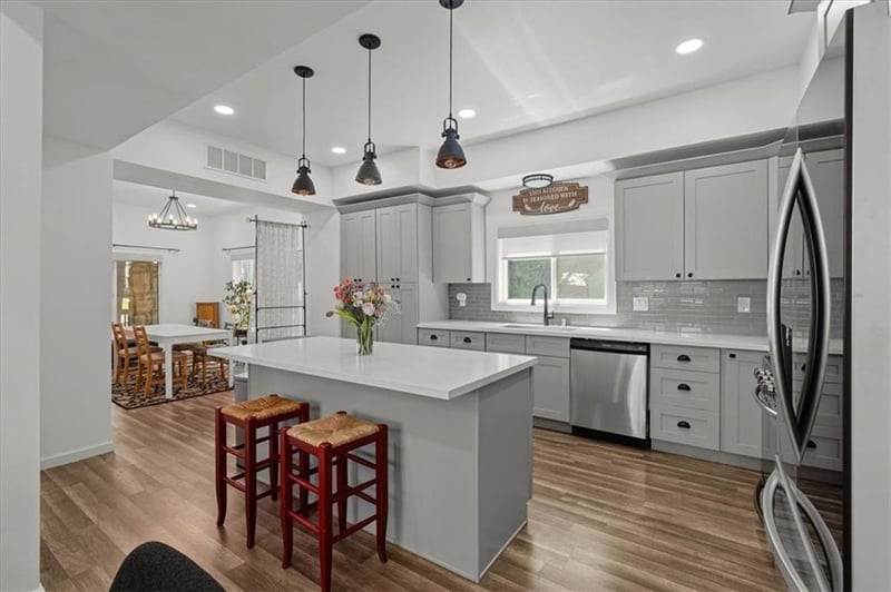 1532 32nd St, Kansas City, KS 66102