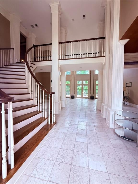 11724 Canterbury St, Leawood, KS 66211