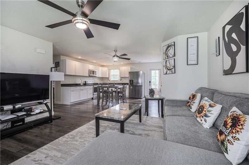 609 Hickory St, Ottawa, KS 66067