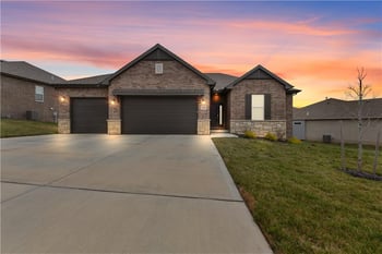 3225 N 109th Pl, Kansas City, KS 66109