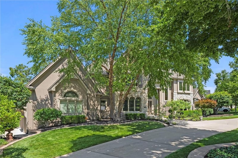 6001 Cosby Ave, Kansas City, MO 64151