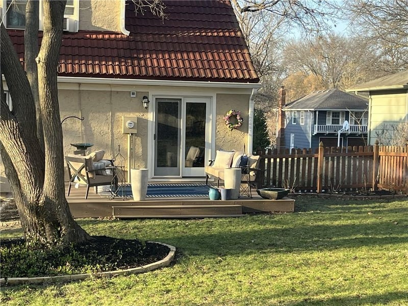5405 80th St, Prairie Village, KS 66208