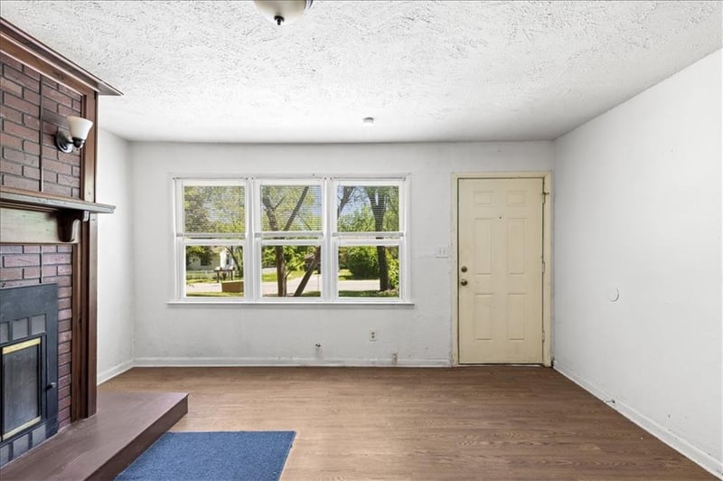 17214 Chula Vista Dr, Belton, MO 64012