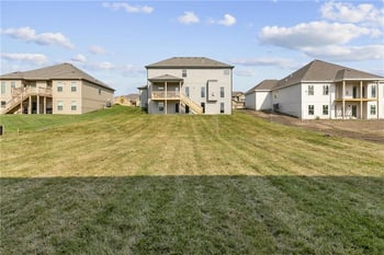 8891 N Monroe Ave, Kansas City, MO 64156