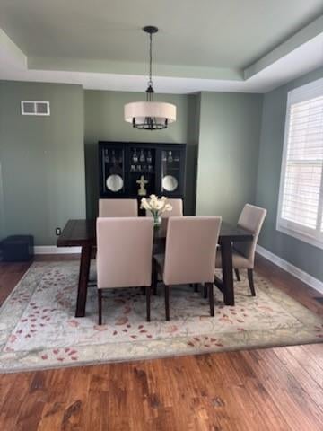 1906 Kiera Cir, Olathe, KS 66061