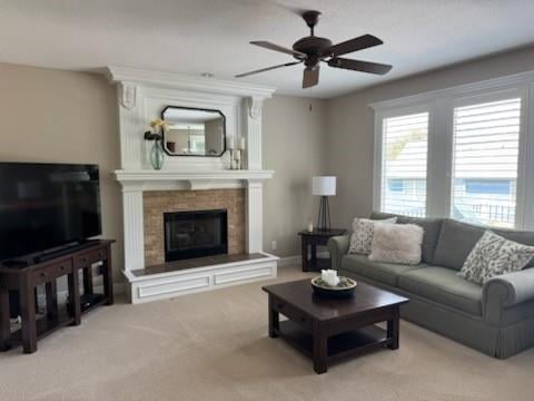 1906 Kiera Cir, Olathe, KS 66061