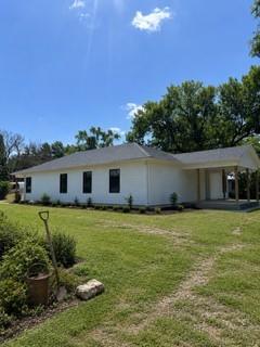 902 Monroe St, Lyndon, KS 66451