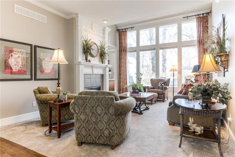 12715 Grant St, Overland Park, KS 66213