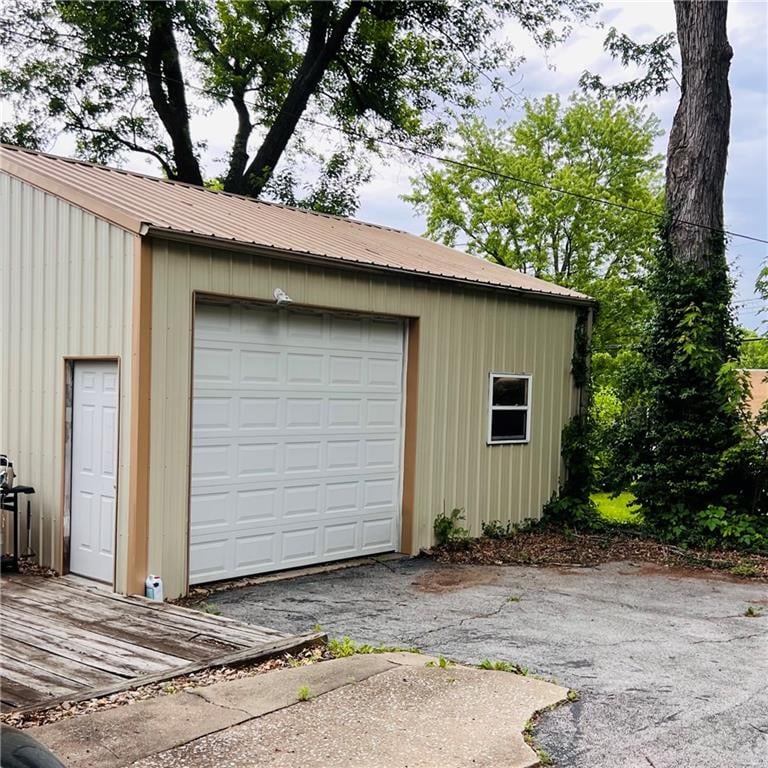 3207 Vermont Ave, Independence, MO 64052