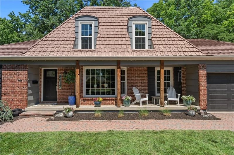 8812 106th St, Overland Park, KS 66212