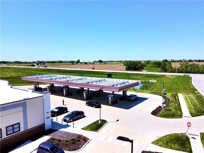17520 New Trails Pkwy Pw, Gardner, KS 66030
