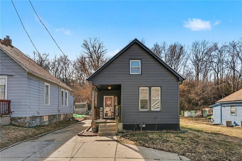 522 Chestnut St, St Joseph, MO 64505