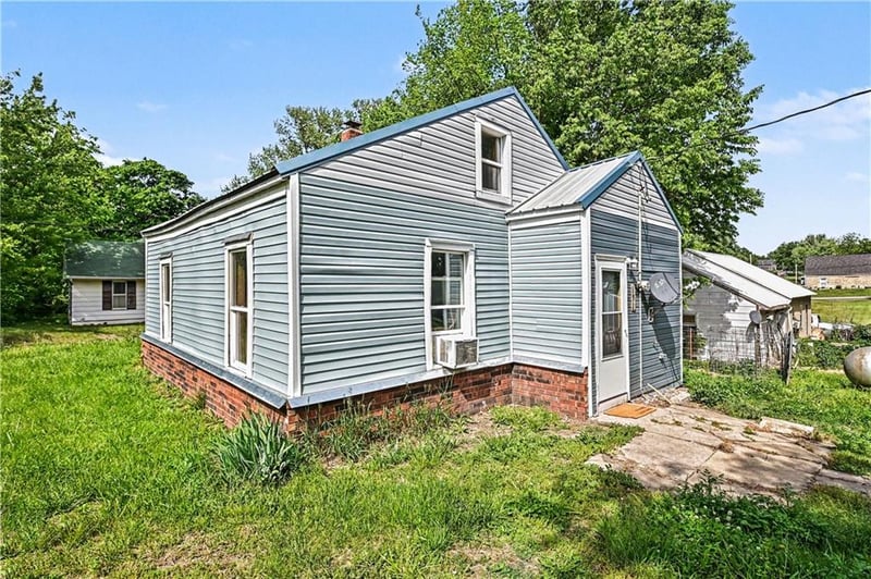 191 Burns St, Fillmore, MO 64449