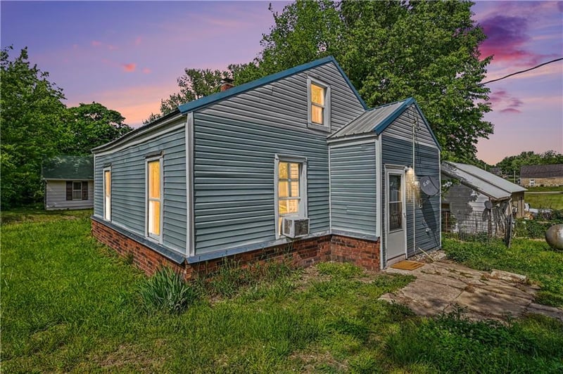 191 Burns St, Fillmore, MO 64449