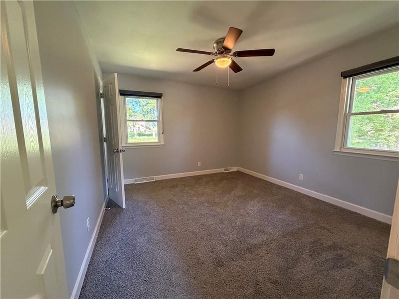 15604 Allen Ave, Belton, MO 64012