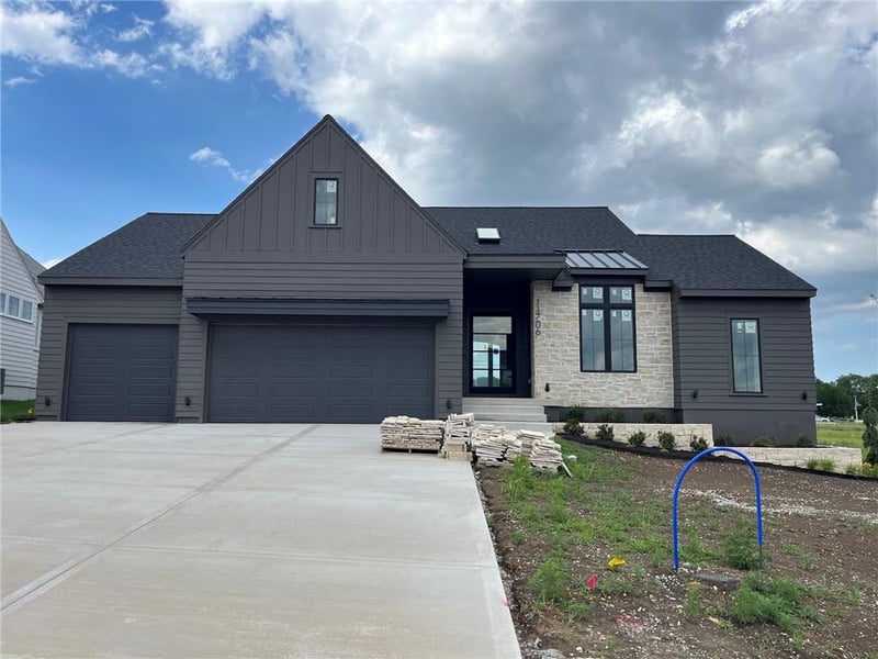 11706 181st Ter, Overland Park, KS 66013