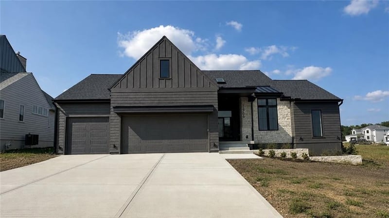 11706 181st Ter, Overland Park, KS 66013